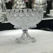 کاسه میوه کوچک پایه دارانجلیکا